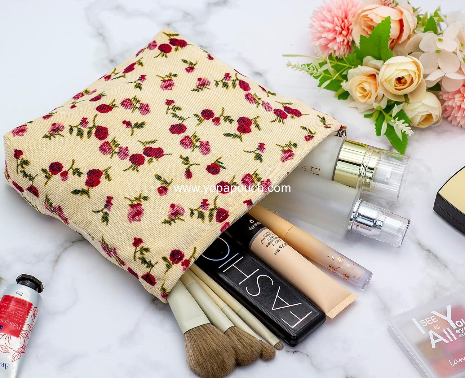 Wholesale Large Zipper Corduroy Makeup Bag Pouch for Travel Canvas Cosmetic Organizer for Women Brush Storage Vintage Rose Beige Supplier