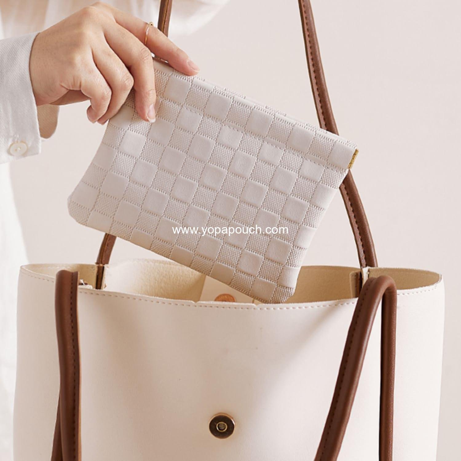 Wholesale Waterproof Leather Pocket Cosmetic Bag for Purse, Coin Purse, and Lipstick Organizer, Travel Storage Pouch, Portable Self-Closing Small Makeup Kit for Women - Supplier