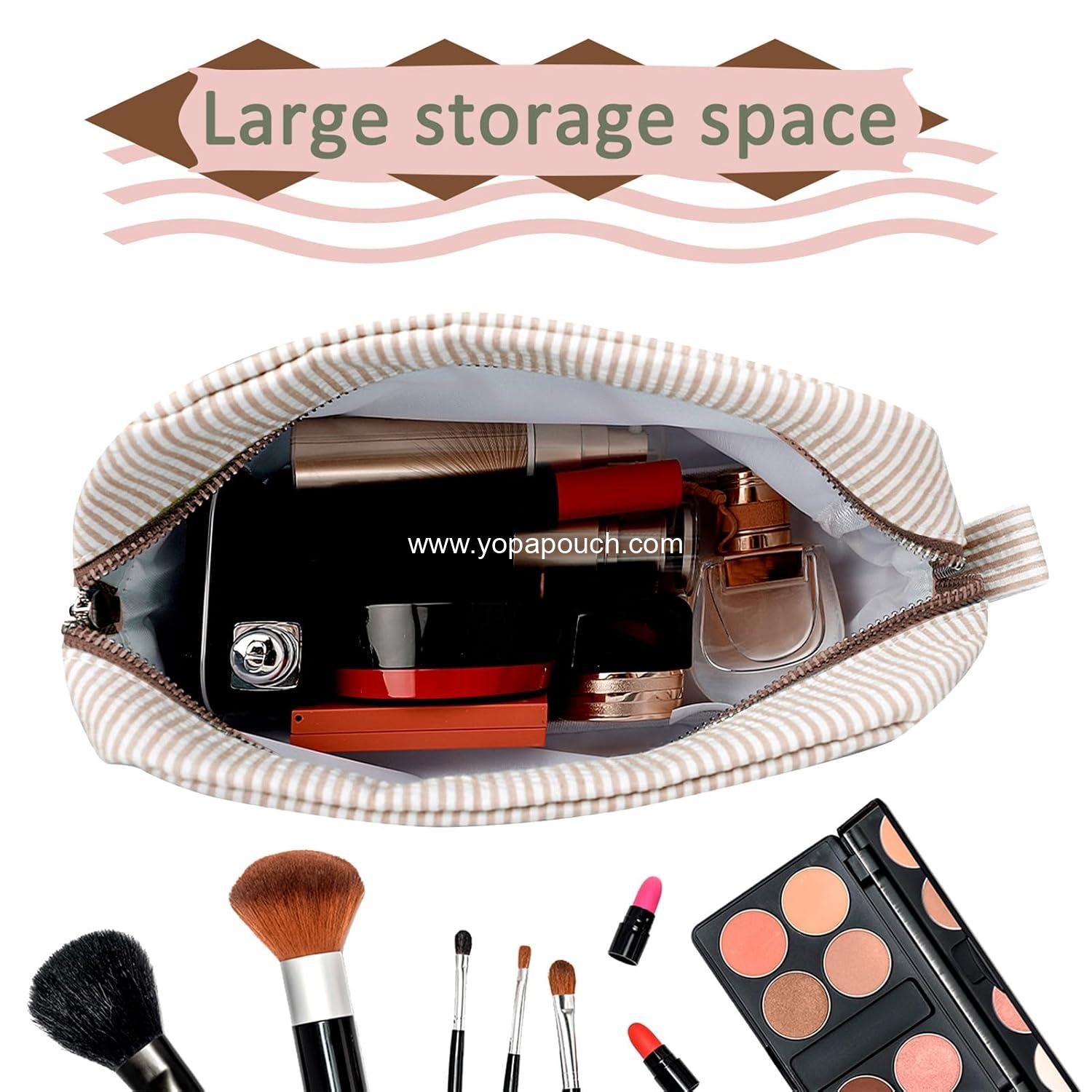 Wholesale Seersucker Cosmetic Bag for Women, Travel Toiletry Stripe Makeup Pouch, Large Aesthetic Organizer Storage, Girls Handbags Purses, factory