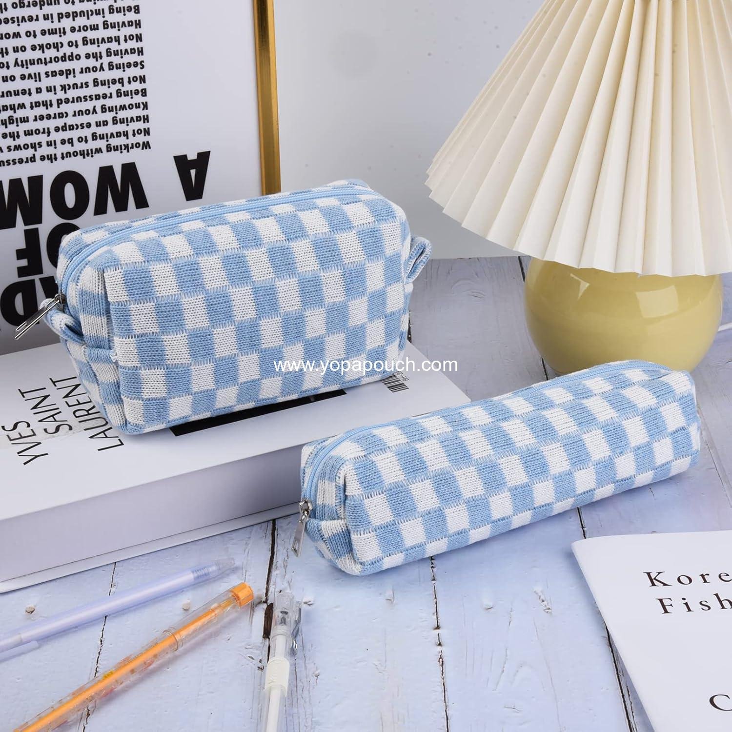 Wholesale Checkered Cosmetic Bag and Makeup Brush Storage - Large Capacity Travel Toiletry Organizer Factory