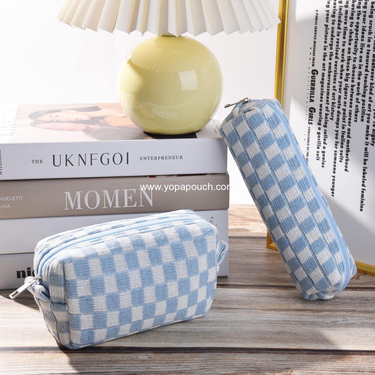 Wholesale Checkered Cosmetic Bag and Makeup Brush Storage - Large Capacity Travel Toiletry Organizer Factory