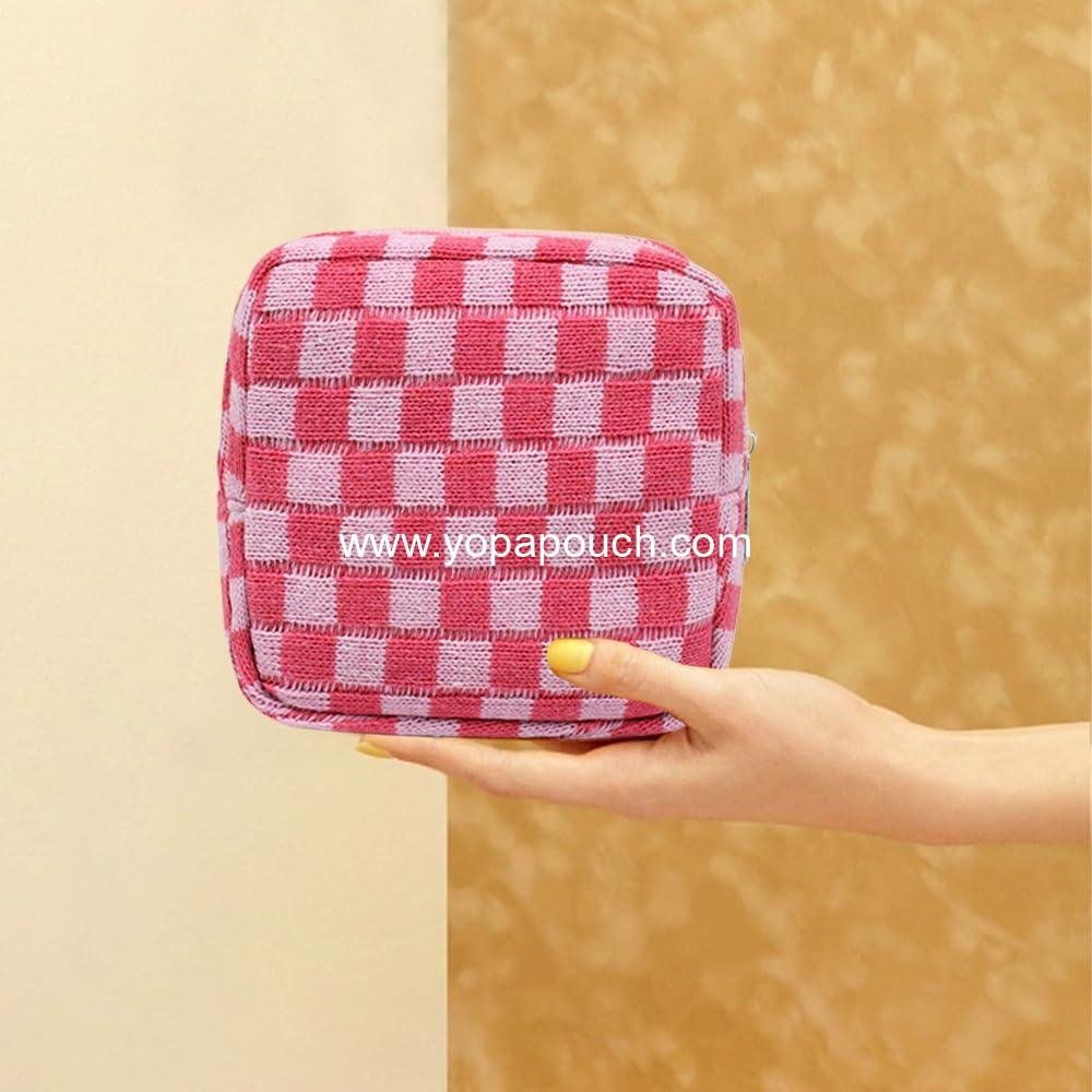 Wholesale Mini Checkered Pink Makeup Bag for Purse - Cute Zipper Cosmetic Pouch, Travel Toiletry Case, Quilted Aesthetic Organizer for Women and Girls - Factory