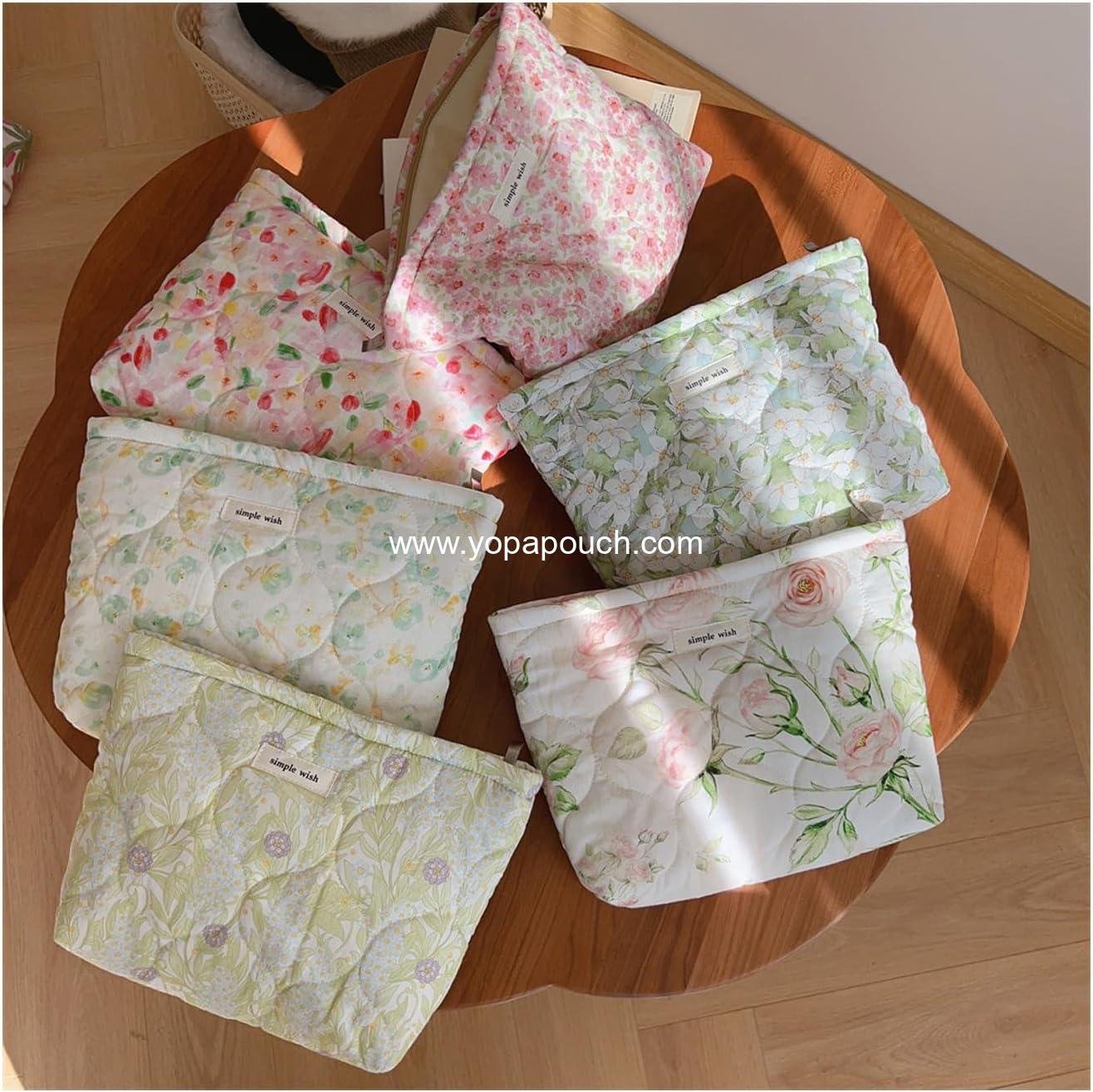 Wholesale Quilted Floral Cotton Makeup Pouch, Coquette Quilted Cosmetic Bag for Women and Girls, Aesthetic Organizer Bag, Cute Travel Toiletry Bags 01 Pink Little Flower Supplier