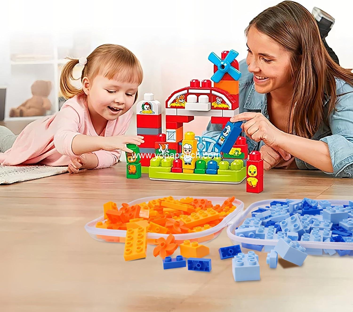 Wholesale Clear Hard Plastic Zipper Case, Transparent Double Zipper Pouch with 3 Pieces, Portable Travel Organizer for Toy Storage - Supplier