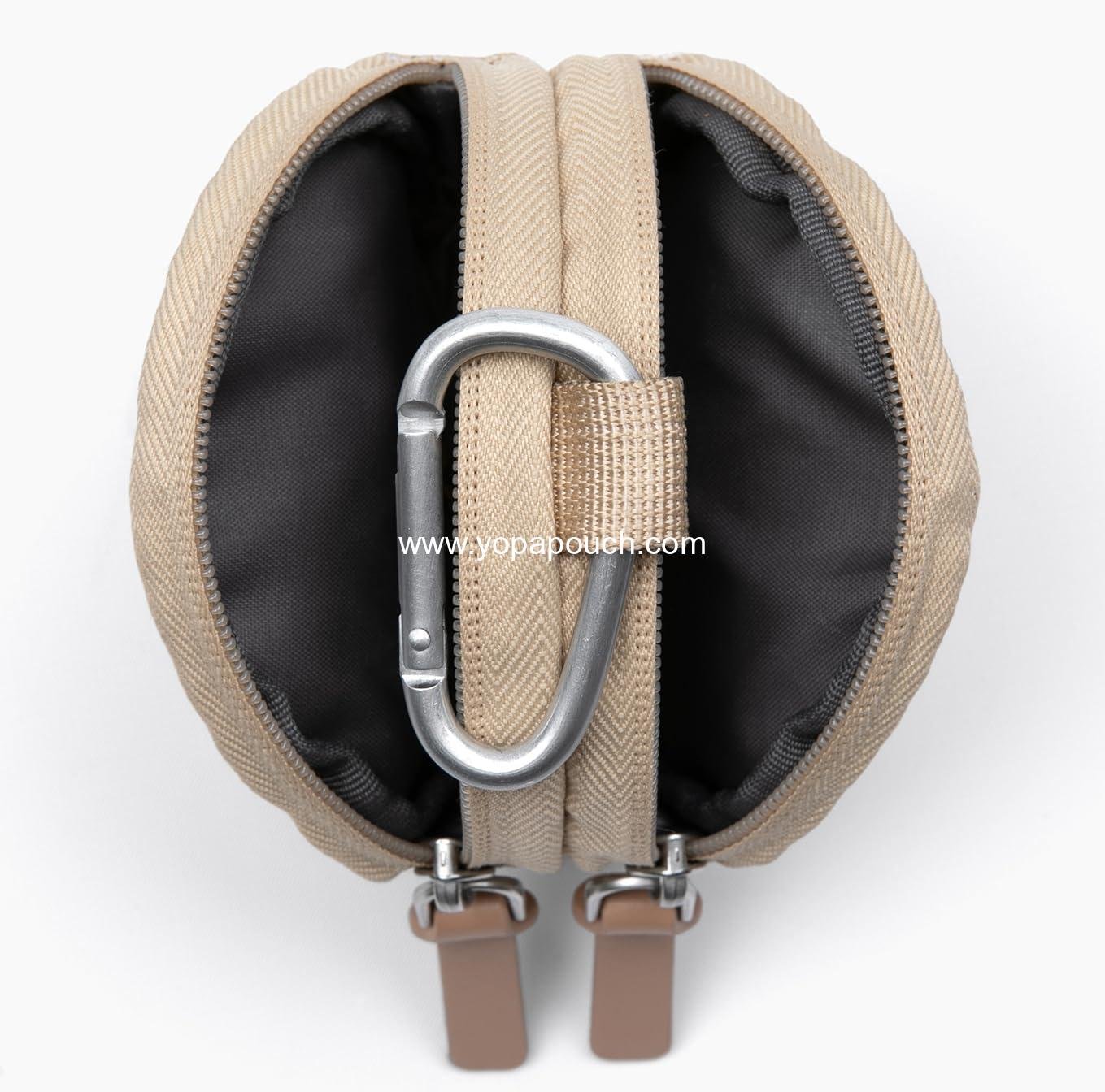 Wholesale Double Insulated Dog Treat Pouch - 1.5 Cup Capacity - Ideal for Dog Training and Walks, Features Two Pockets for Dry or Wet Treats, Attaches to Leash or Belt - Checkerboard Supplier