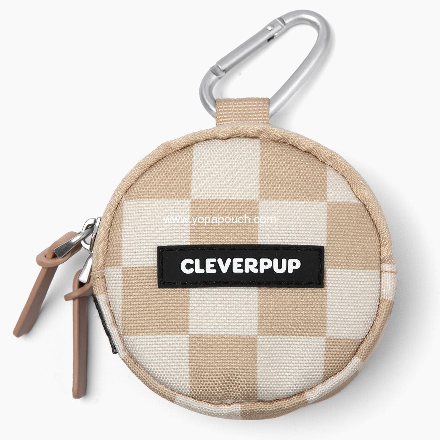 Wholesale Double Insulated Dog Treat Pouch - 1.5 Cup Capacity - Ideal for Dog Training and Walks, Features Two Pockets for Dry or Wet Treats, Attaches to Leash or Belt - Checkerboard Supplier