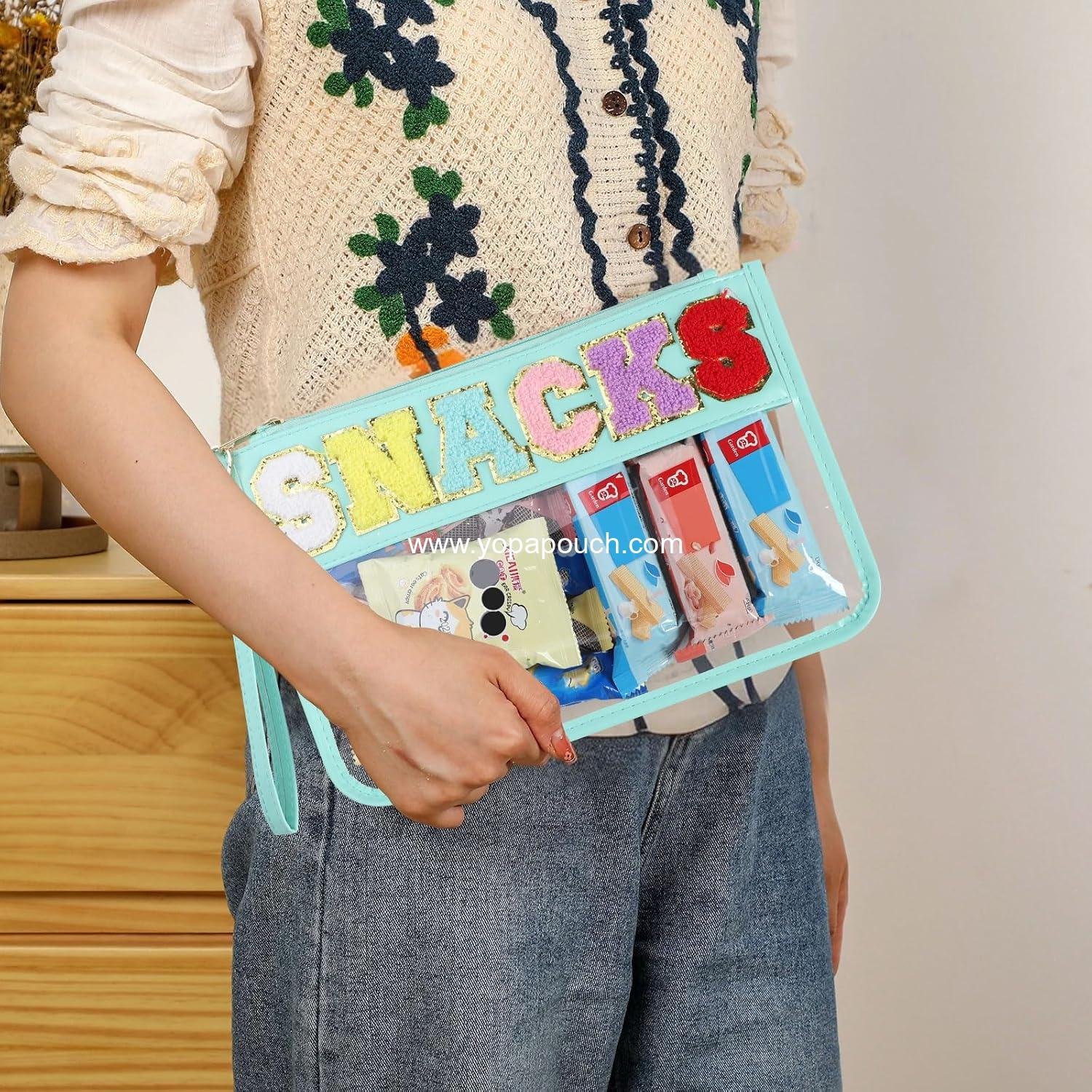 Wholesale Clear Snack Bag for Travel, Chenille Letter Zipper Pouch, Nylon Cosmetic Makeup Travel Bag for Women, OEM Supplier