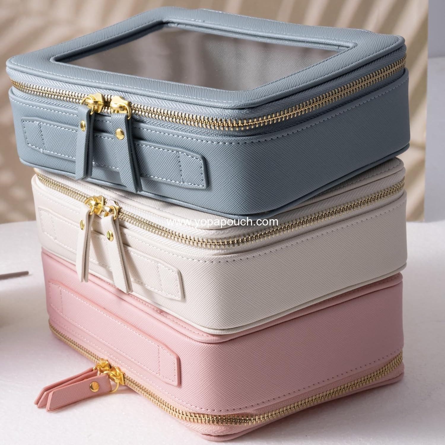 Wholesale waterproof cosmetic organizer toiletry bag with large opening and handle for traveling supplier