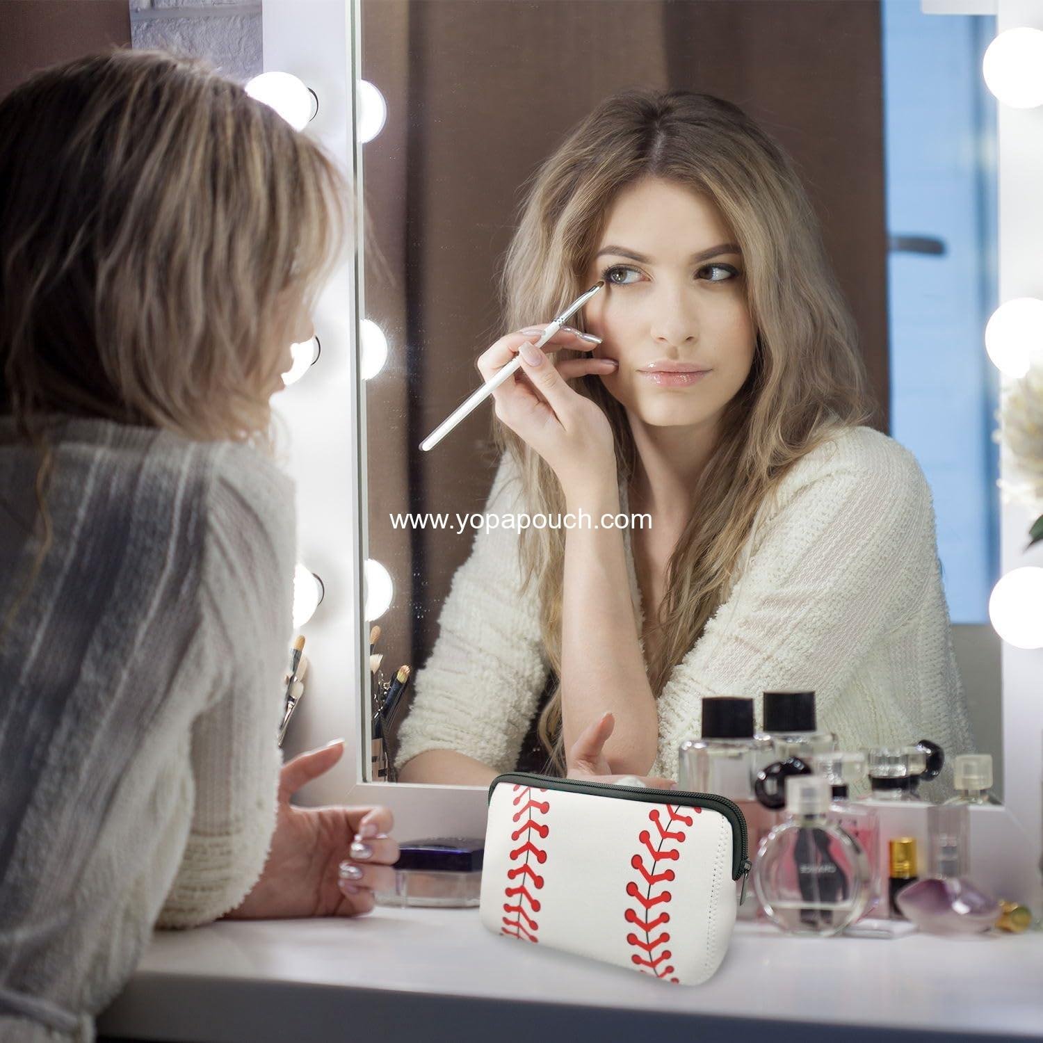 Wholesale Waterproof Neoprene Makeup Bag Travel Toiletry Organizer Case for Women and Girls - Supplier Wholesale Waterproof Neoprene Makeup Bag Travel Toiletry Organizer Case for Women and Girls - Supplier