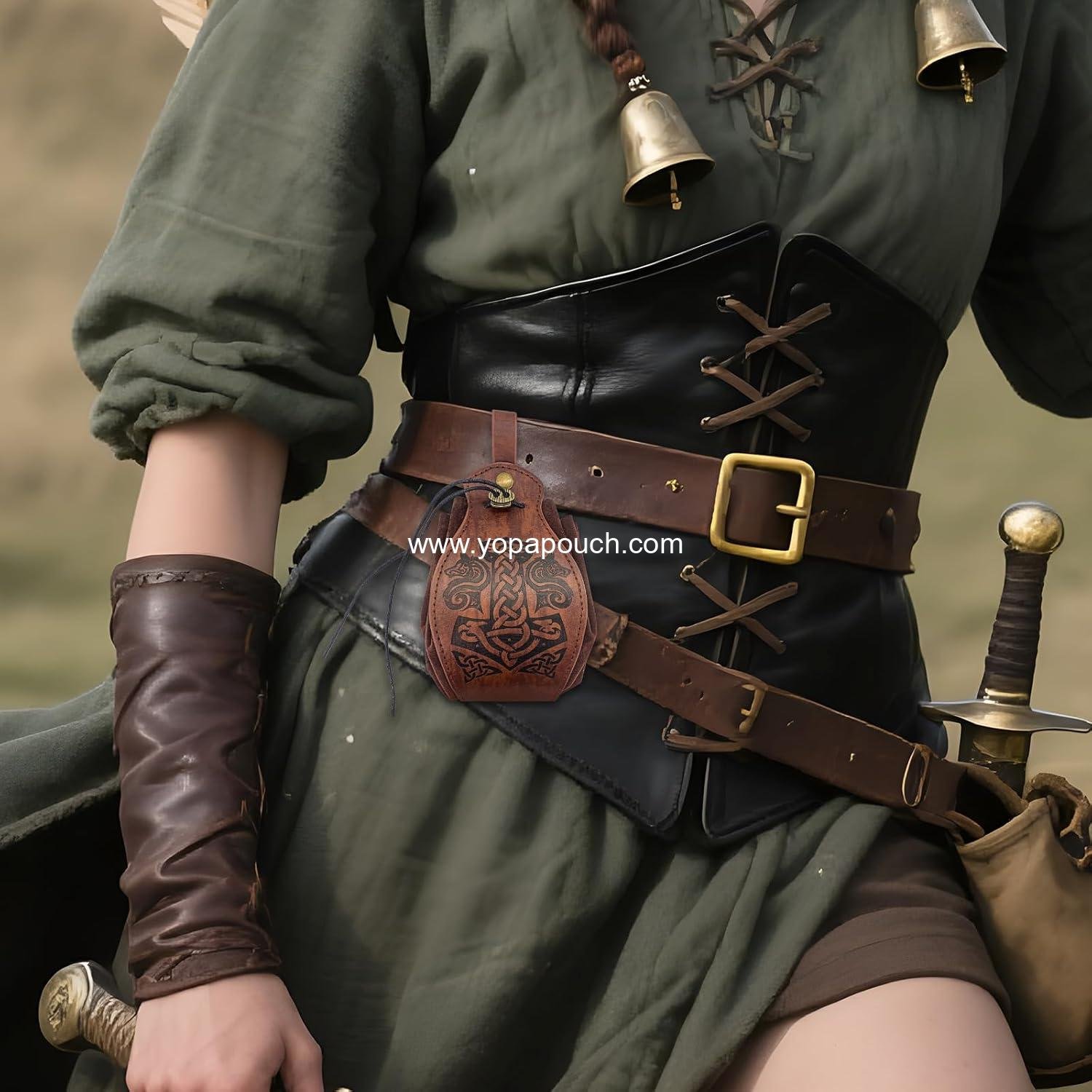 Wholesale Retro Waist Bag - Vintage Leather Belt Pouch, Portable Coin Purse for Travel, Style 4 - Supplier