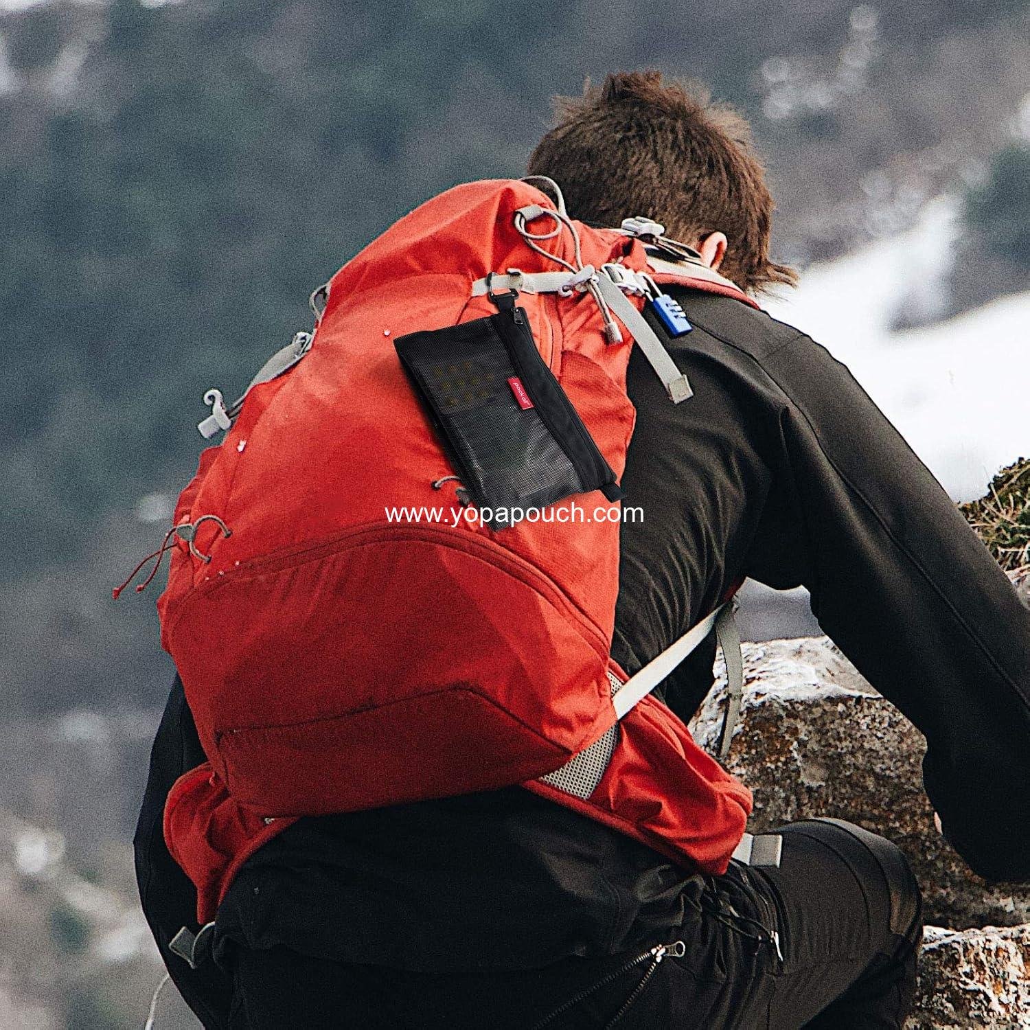 Wholesale Water-resistant Zipper Pouch, Large Mesh Storage Bags for Travel and Office (Black) - Supplier