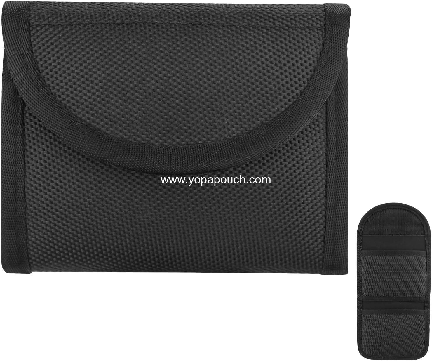 Wholesale Double Glove Pouch for Duty Belt, 1680D Nylon Latex Disposable Holder for Police Firefighters Manufacturer