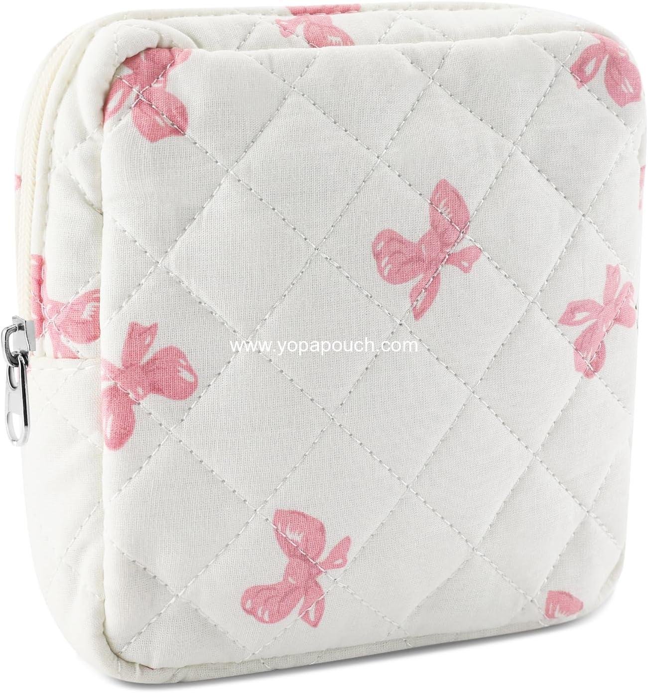 Wholesale Small Quilted Cotton Makeup Bag Mini Cosmetic Period Pouch for Women Cute Pink Bow Portable Travel Toiletry Bag with Zipper Ideal for Christmas or Birthday Gifts Supplier