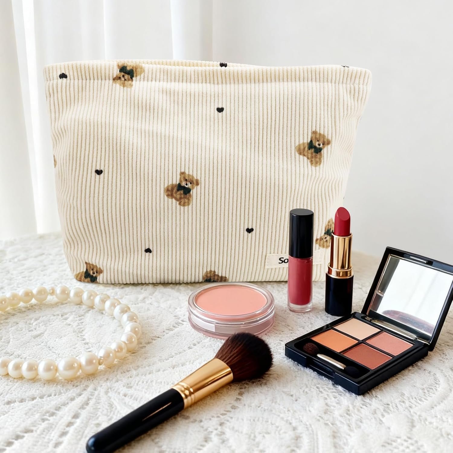 Wholesale Small Corduroy Makeup Bags Cute Soft Zipper Purse Organizer Cosmetic Travel Toiletry Pouch Bear Pattern Coquette Aesthetic Period Pouch Valentine Gift for Women Beige Supplier