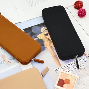 Private Label Silicone Pencil Case, Custom Logo Waterproof Silicone Cosmetic Bag, Factory Multifunctional Pencil Case Aesthetic Zipper Storage Bag (Black)