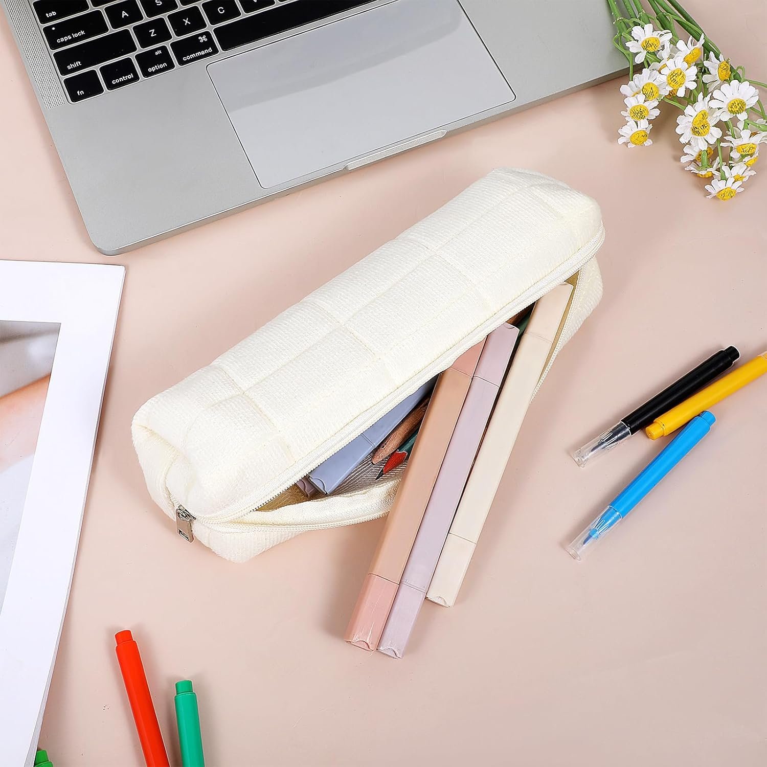 Manufacturer Small Plush Pencil Pouch Custom Logo Checkered Fuzzy Travel Makeup Cosmetic Bag Private Label for Women Men Adults