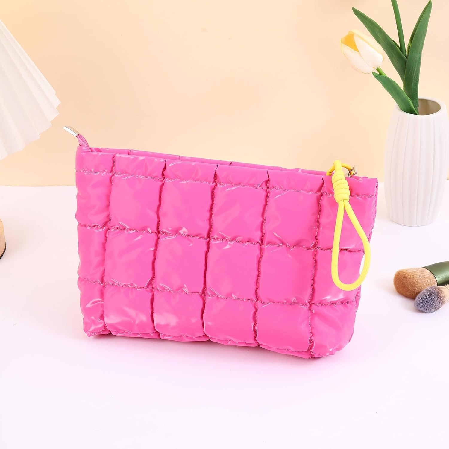 Private Label Puffer Quilted Makeup Bag with Custom Logo Travel Cosmetic Portable Puffy Checkered Toiletry Pouch Skincare Organizer Purse Pencil Case Hot Pink Manufacturer