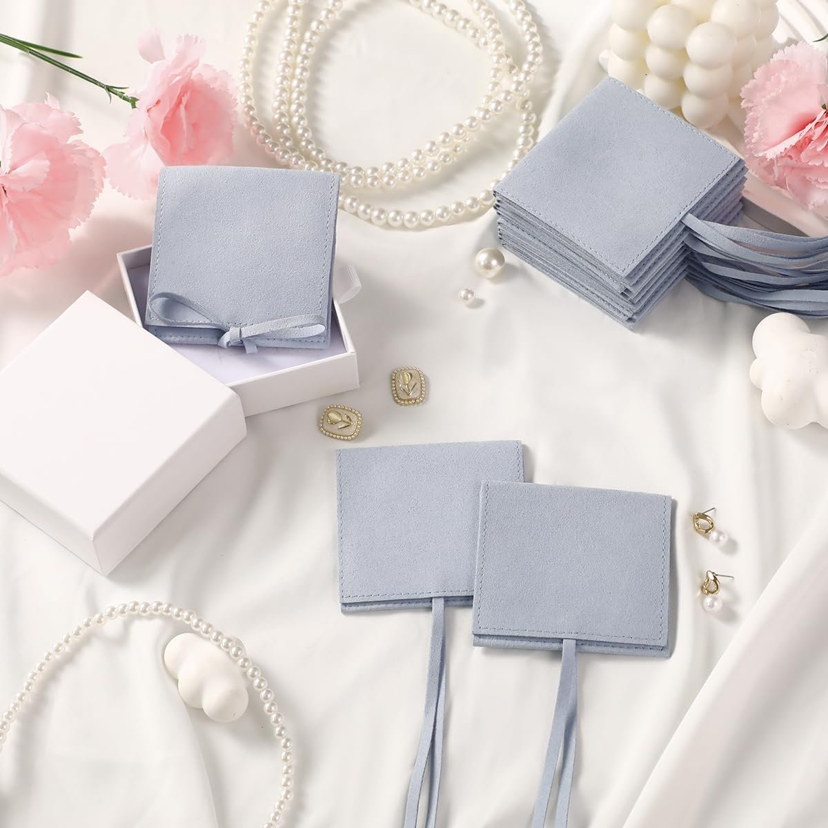 Custom Logo 40pcs 8x8cm Blue Microfiber Jewelry Pouches Private Label Luxury Envelope Style Favor Bags for Rings Earrings Necklaces Bracelets Manufacturer