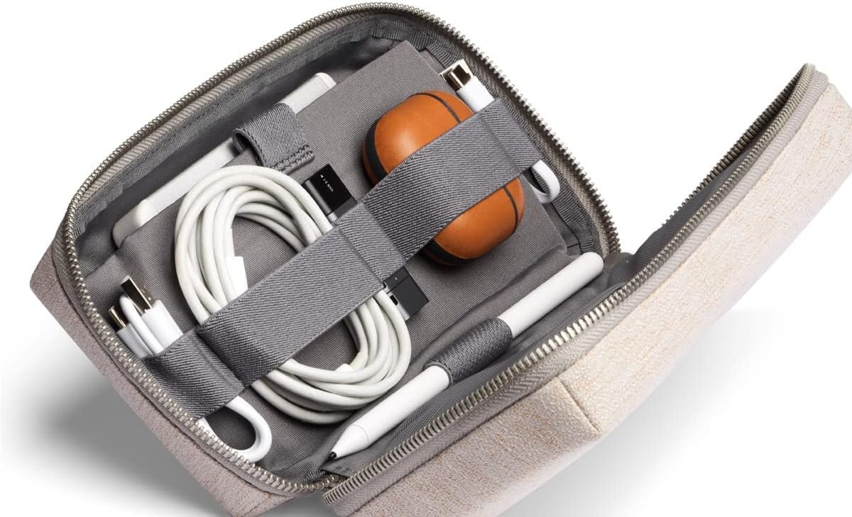 Private Label Tech Accessories Organizer Pouch Zipper Closure with Custom Logo Internal Storage for Power Bank Phone Charger Cables & More Factory