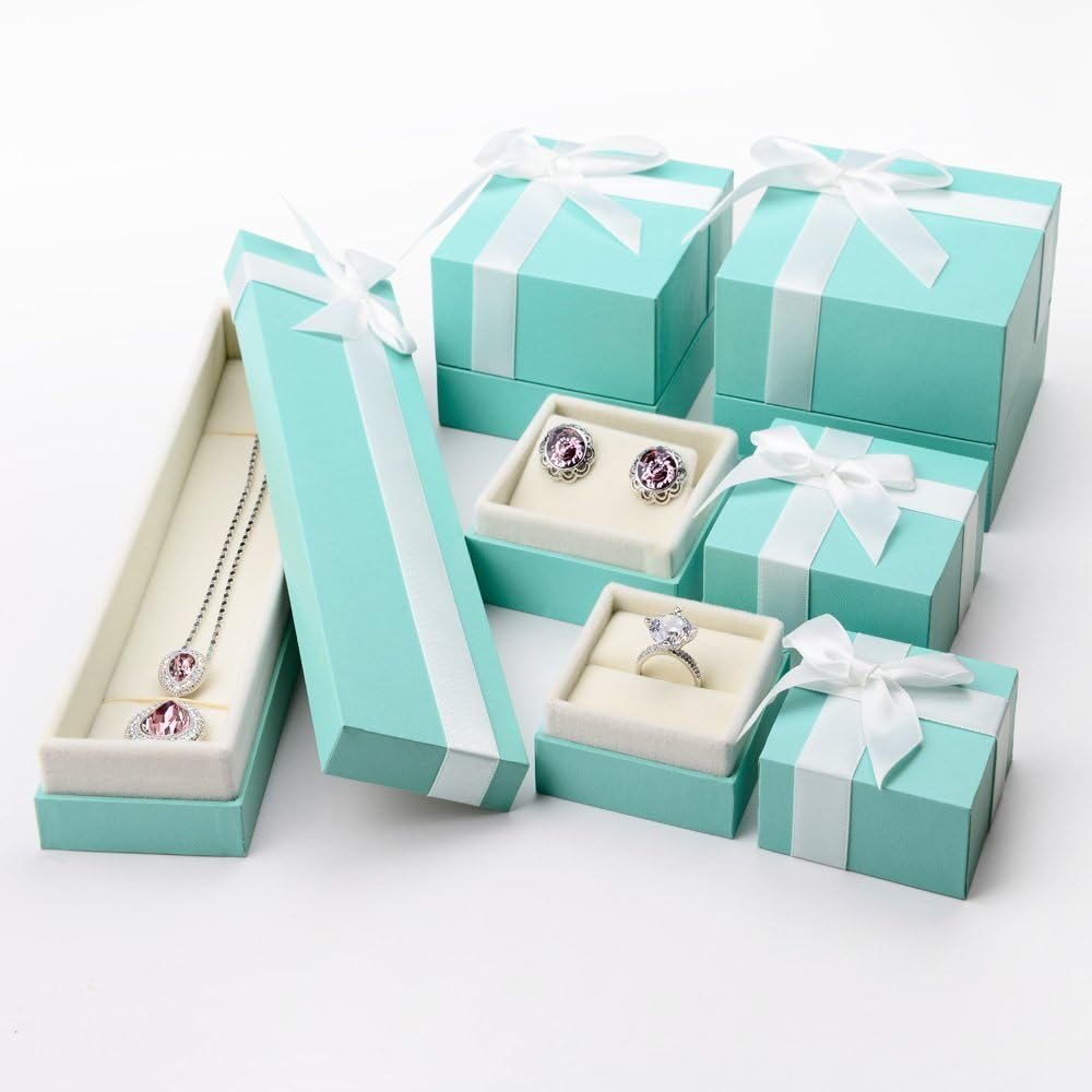 Custom Logo Velvet Pendant Necklace Gift Box Private Label Long Chain Display Case Supplier