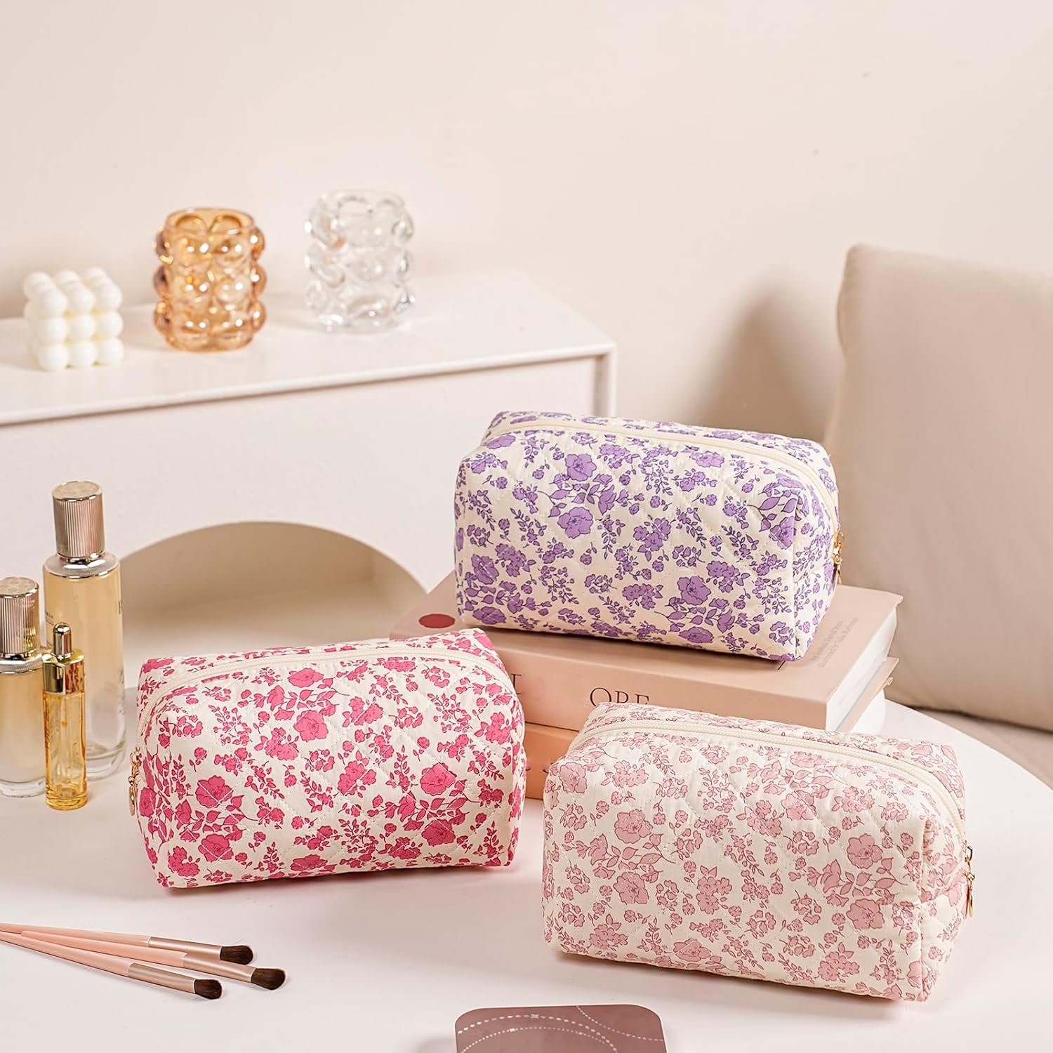 Private Label Cute Square Floral Cotton Makeup Cosmetic Bag for Women and Girls with Custom Logo Quilted Zipper Travel Organizer Kawaii Pink Floral Pouch Supplier