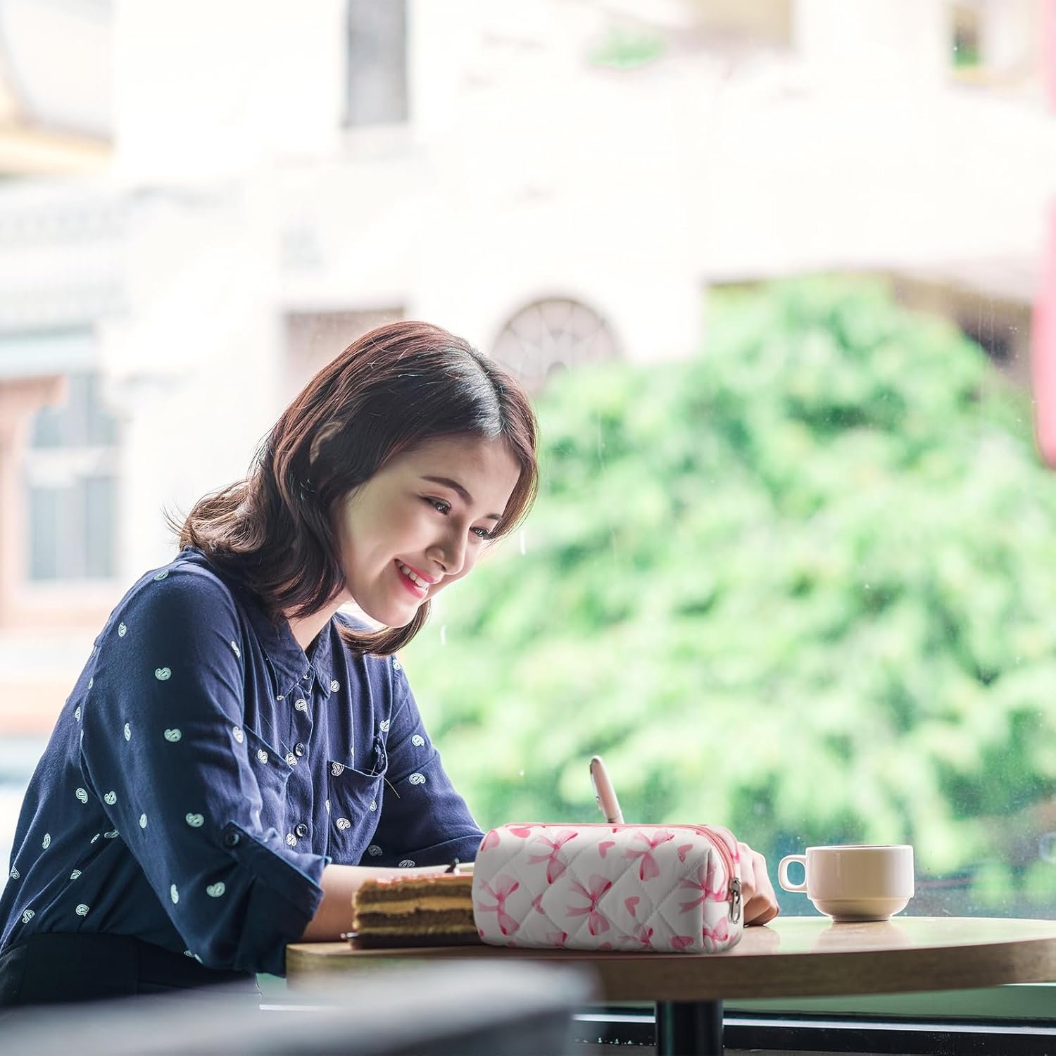 Custom Logo Coquette Bow Pink Pencil Case Cute Soft Cotton Pouch Aesthetic Pattern Storage Bag Private Label Makeup Cosmetic Travel Bag Supplier