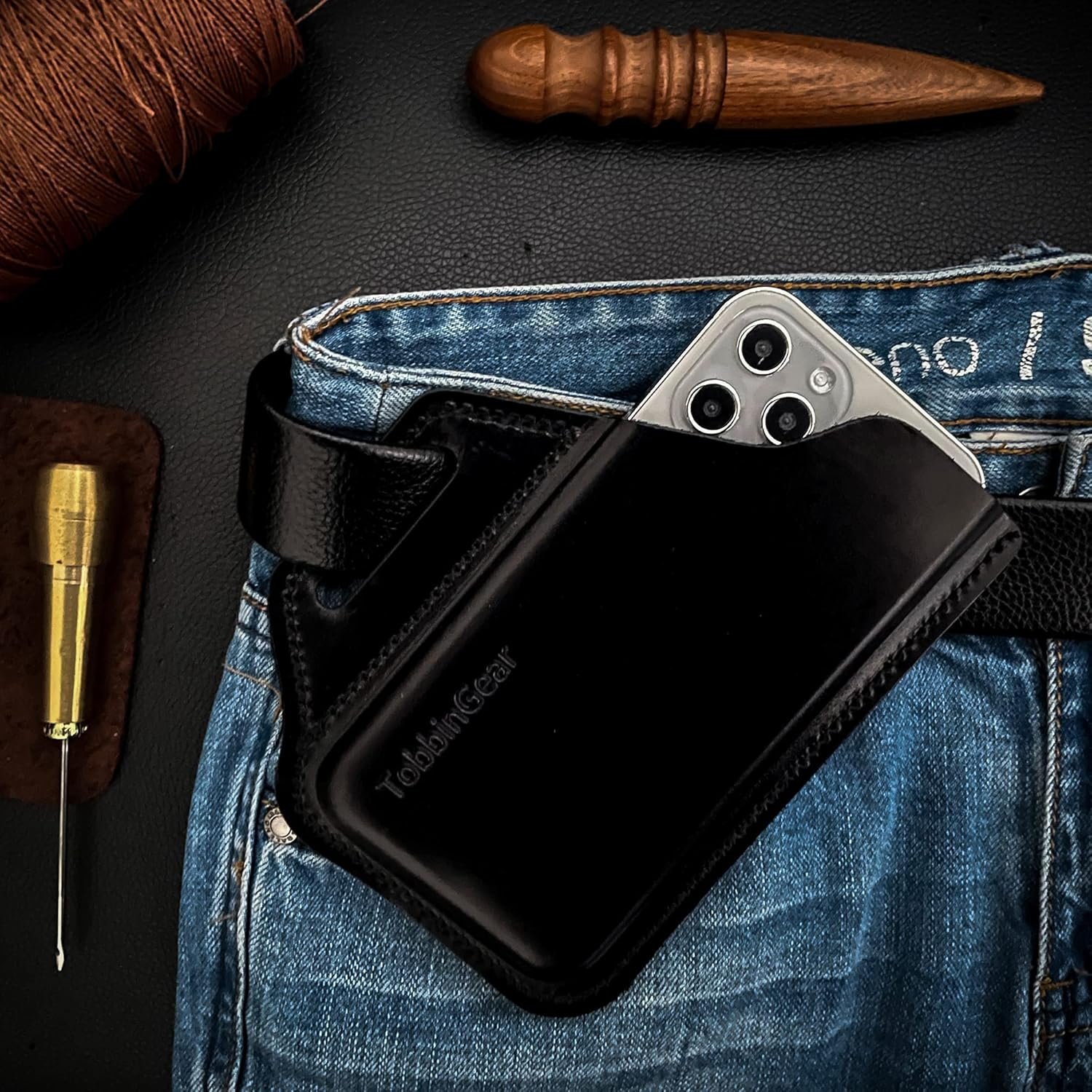 Private Label Leather Belt Phone Pouch Cell Phone Holster Custom Logo Universal Phone Case with Belt Loops for Men and Women Large Black Manufacturer