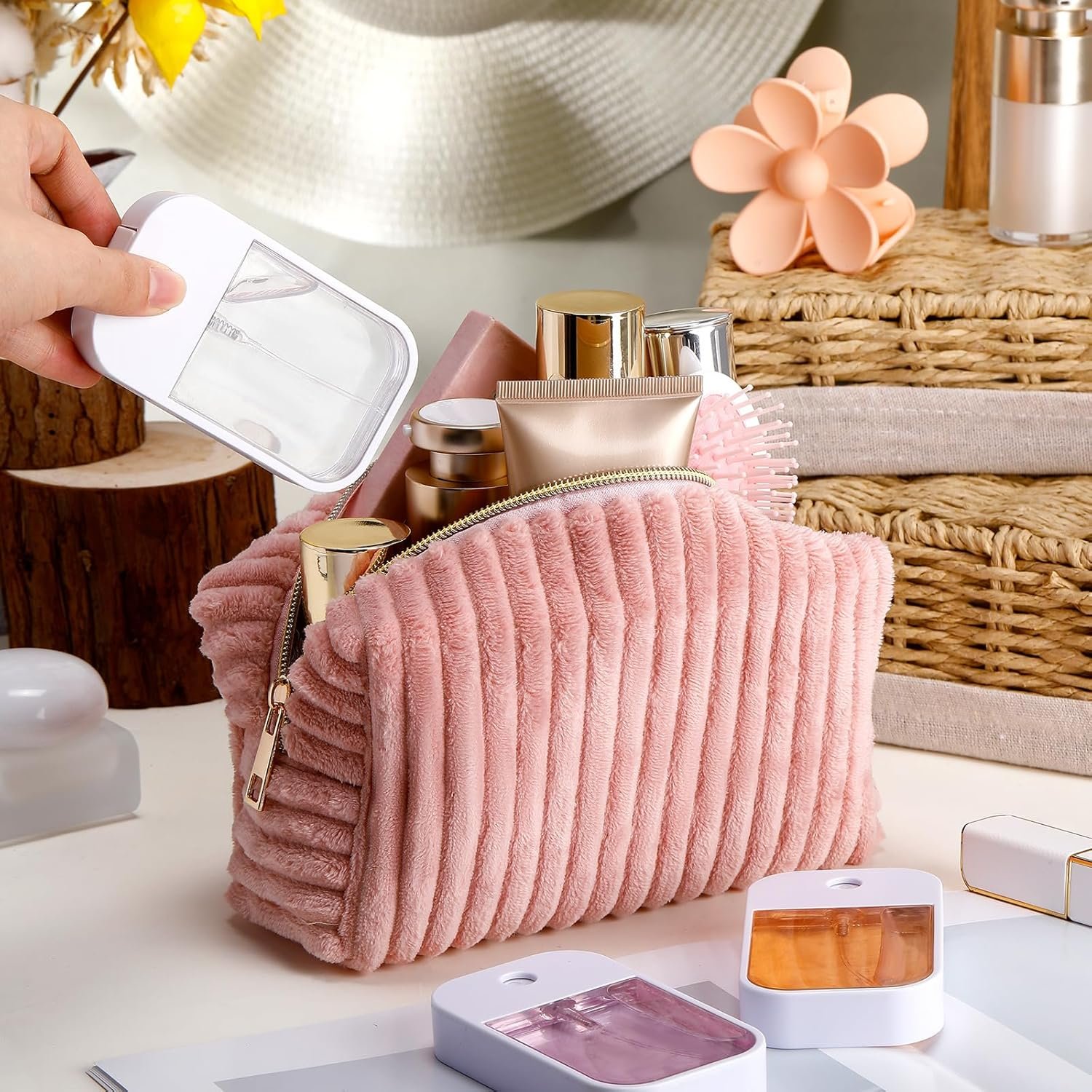 Private Label Flannel Makeup Bag Fuzzy Cosmetic Fluffy Plush Small Zipper Pouch Custom Logo Travel Toiletry Bags Supplier for Winter Birthday Women Gifts(Pink)