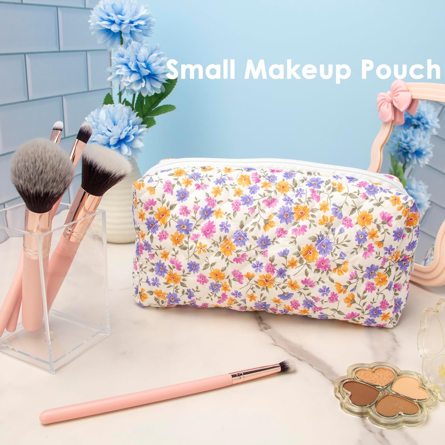 Private Label Vintage Quilted Makeup Bag Cosmetic Pouch for Brushes Pencils Custom Logo Travel Makeup Accessories for Women Girls Little Flower Manufacturer
