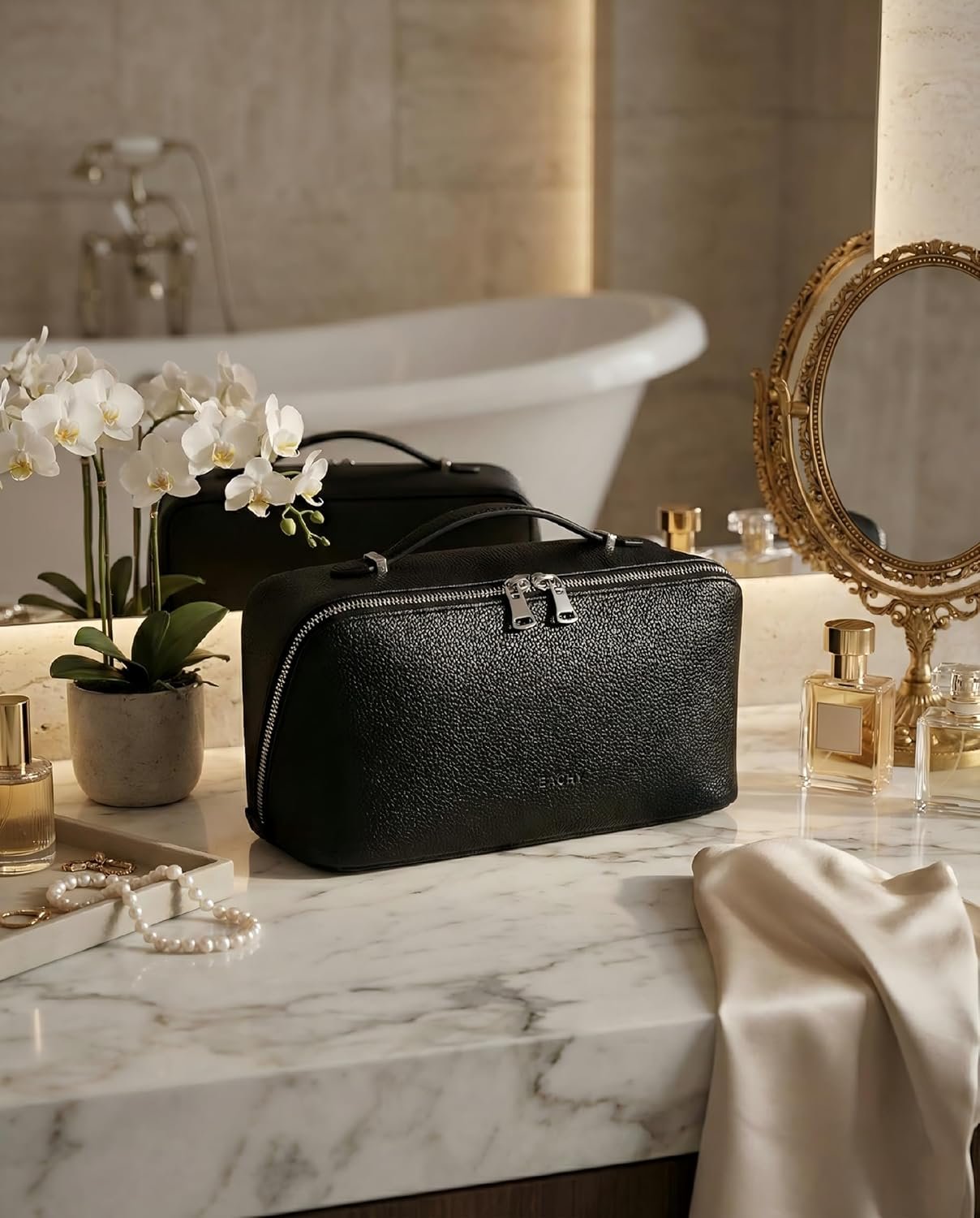 Private Label Lychee Leather Large Capacity Travel Makeup Bag Custom Logo Open Flat Toiletry Bag with TPU Brush Compartment Waterproof Skincare Organizer Factory