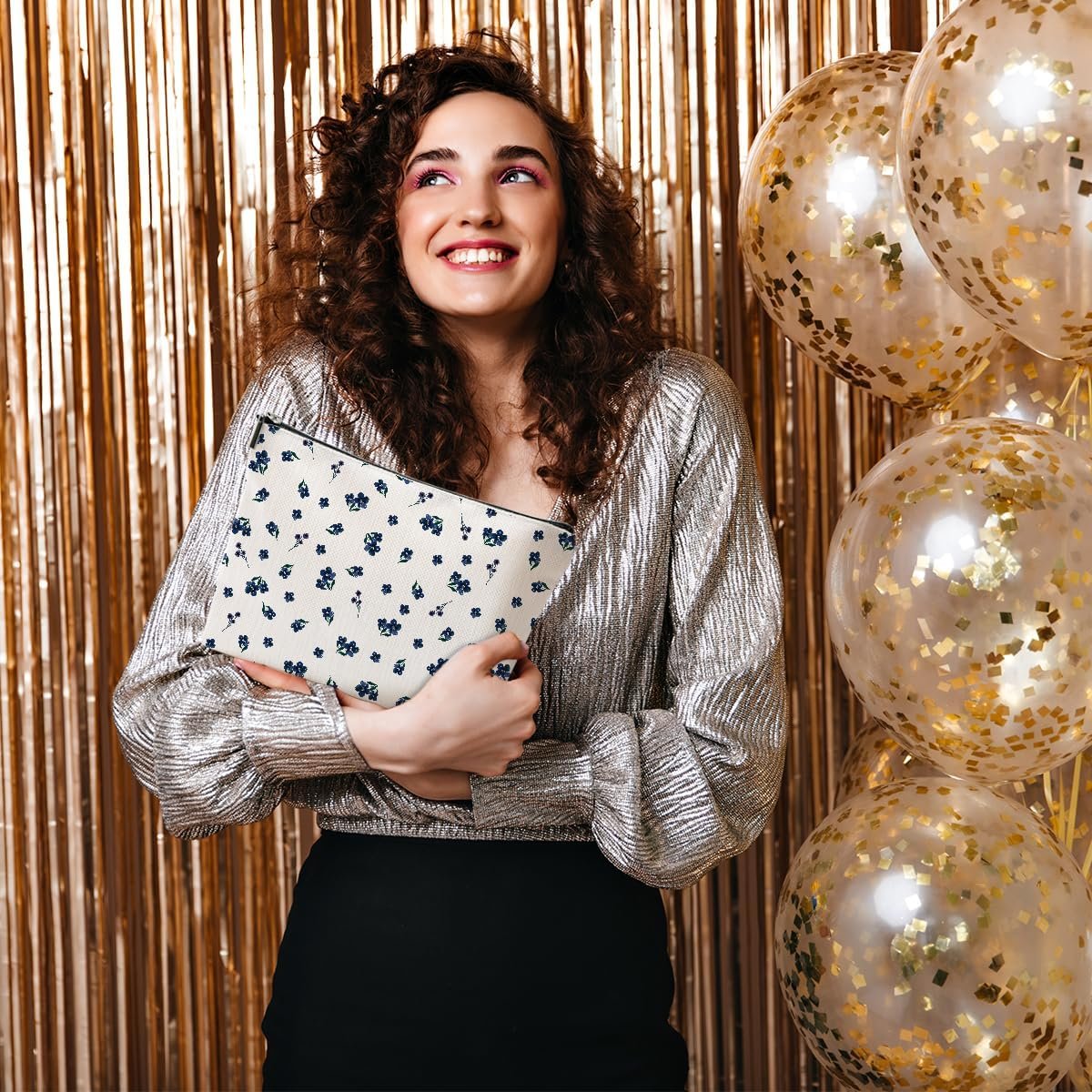 Private Label 4PCS Floral Makeup Bags for Women Cute Flower Aesthetic Travel Toiletry Bag Custom Logo Coquette Cosmetic Portable Zipper Pouch Manufacturer