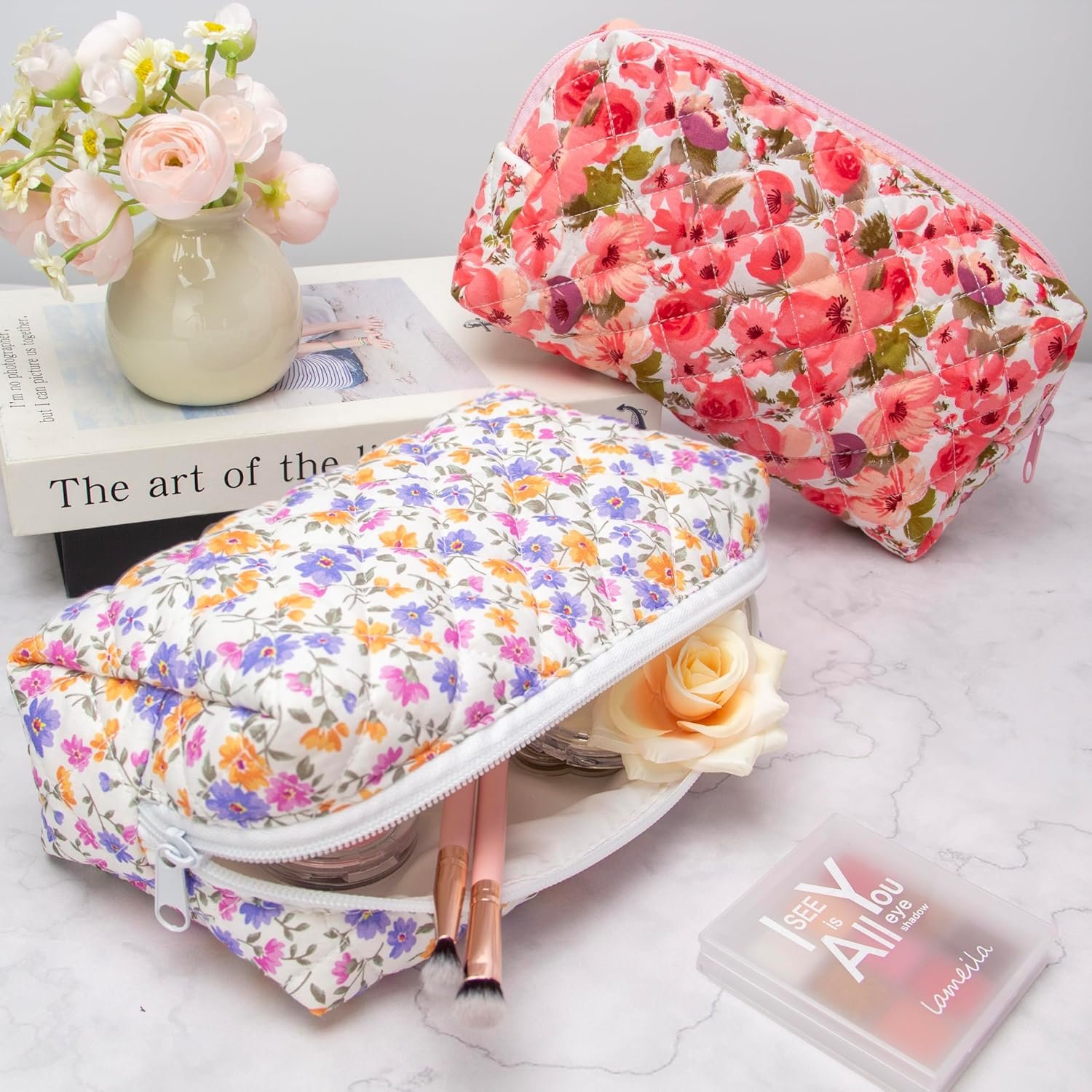Private Label Vintage Quilted Makeup Bag Cosmetic Pouch for Brushes Pencils Custom Logo Travel Makeup Accessories for Women Girls Little Flower Manufacturer
